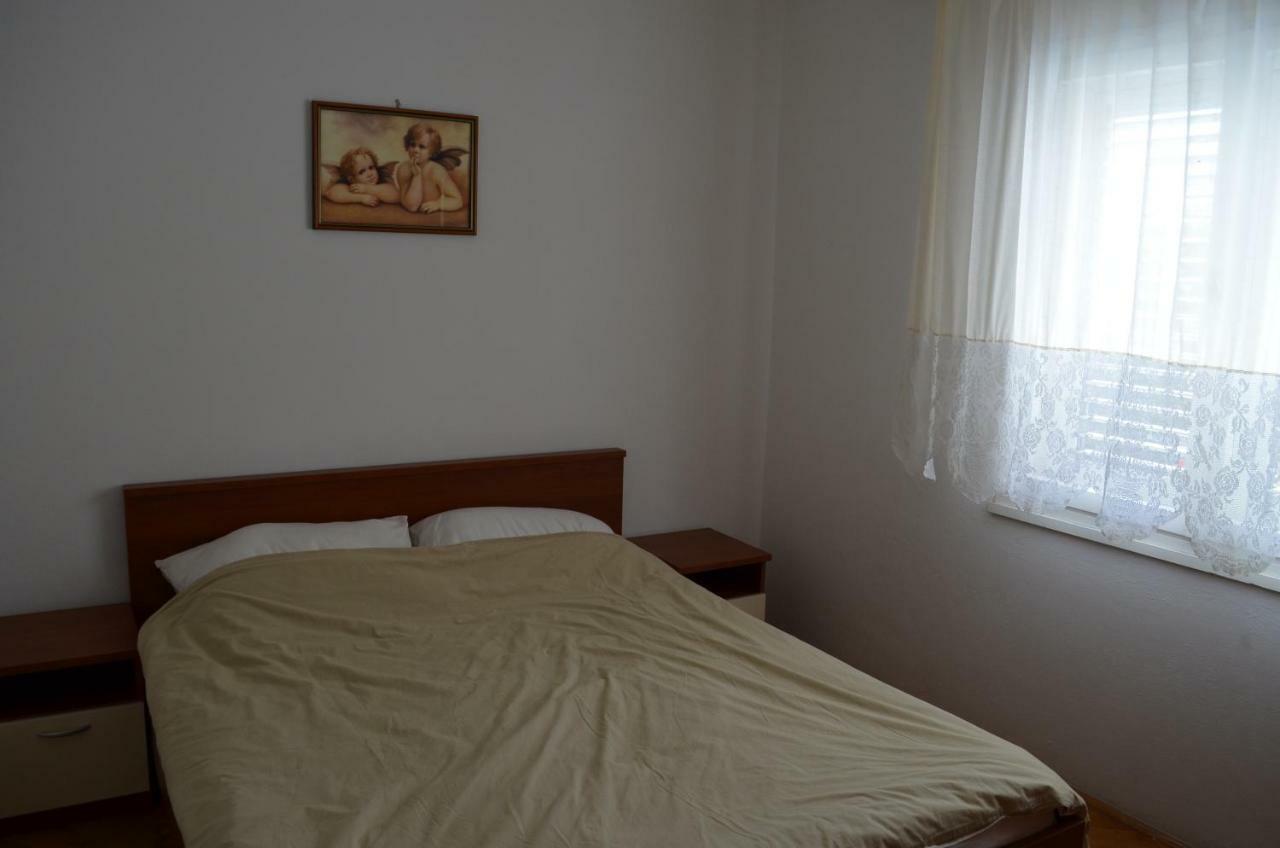 Apartments Antonio Baška Esterno foto